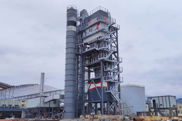 Lokasi kerja pabrik campuran aspal D&G Machinery